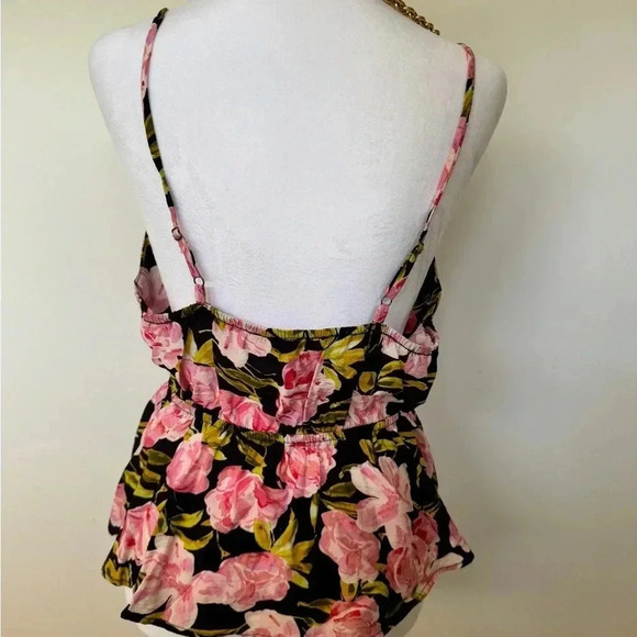 Floral Tank Blouse - Picture 2 of 9